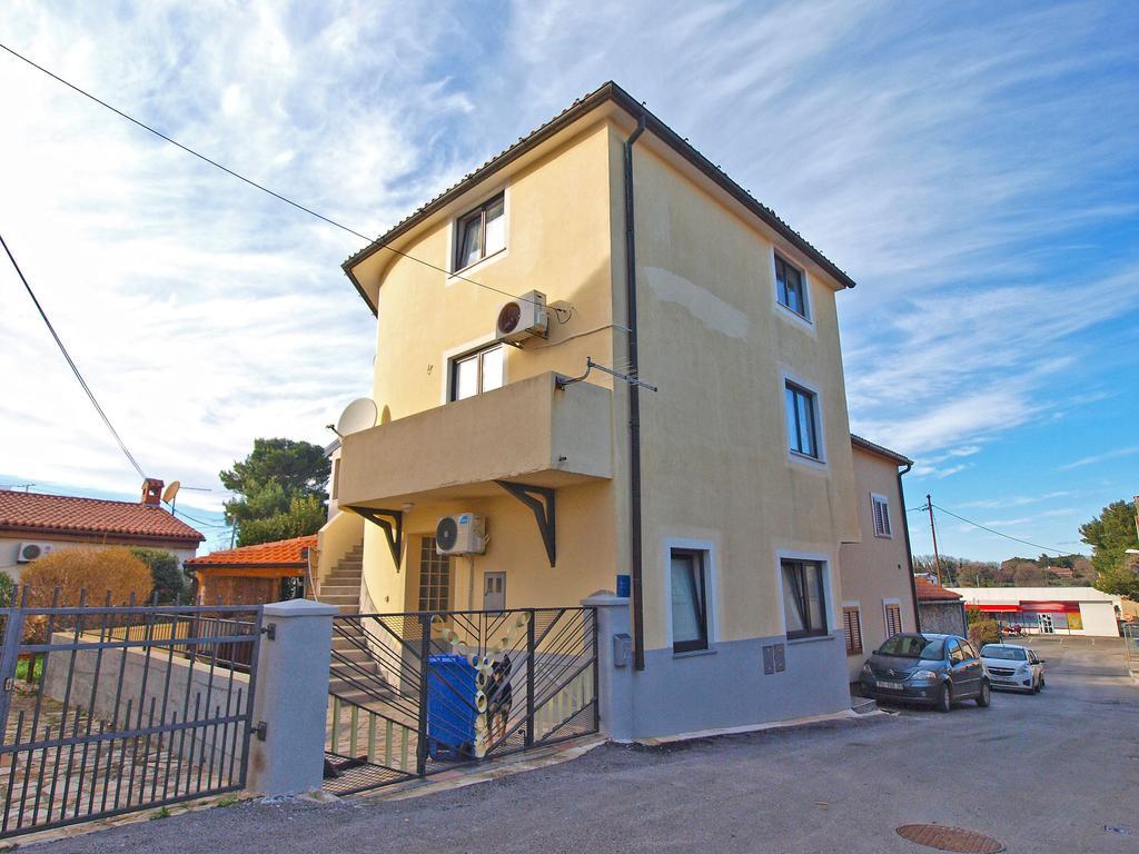 Apartments Jadranka 1279 Pomer Exteriér fotografie